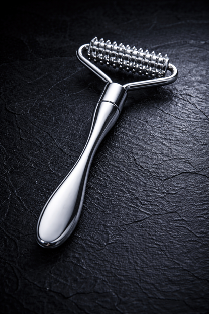 Precision Face Roller